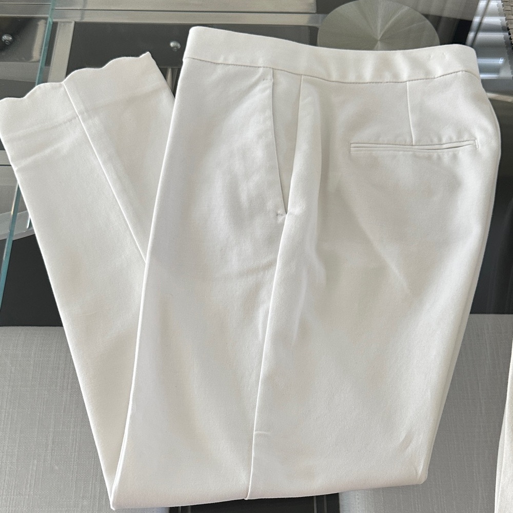 Ann Taylor women’s white casual ankle pants